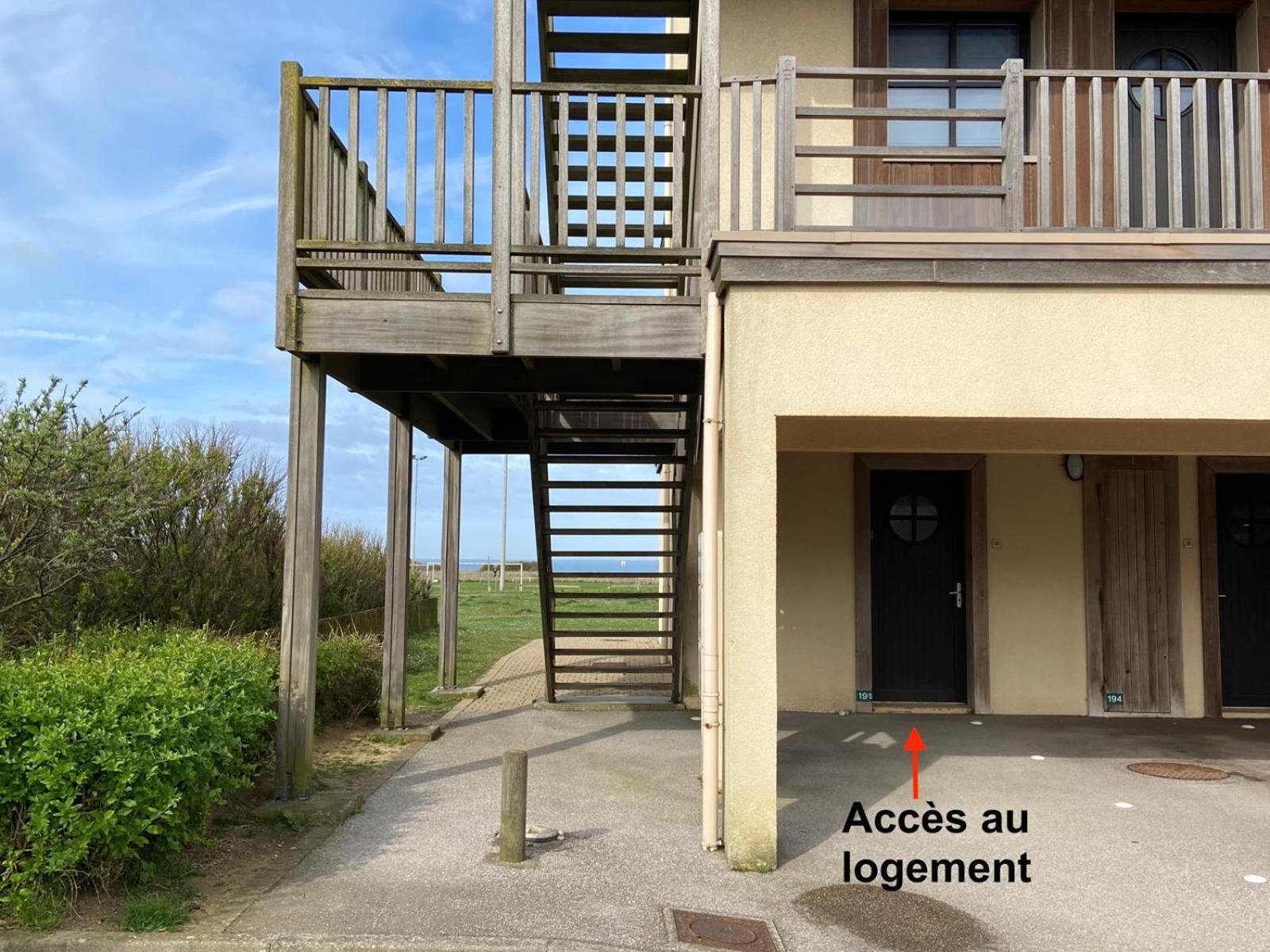 Brise De Mer Sur La Naturelle, Studio A Wimereux , Parking Ngoại thất bức ảnh