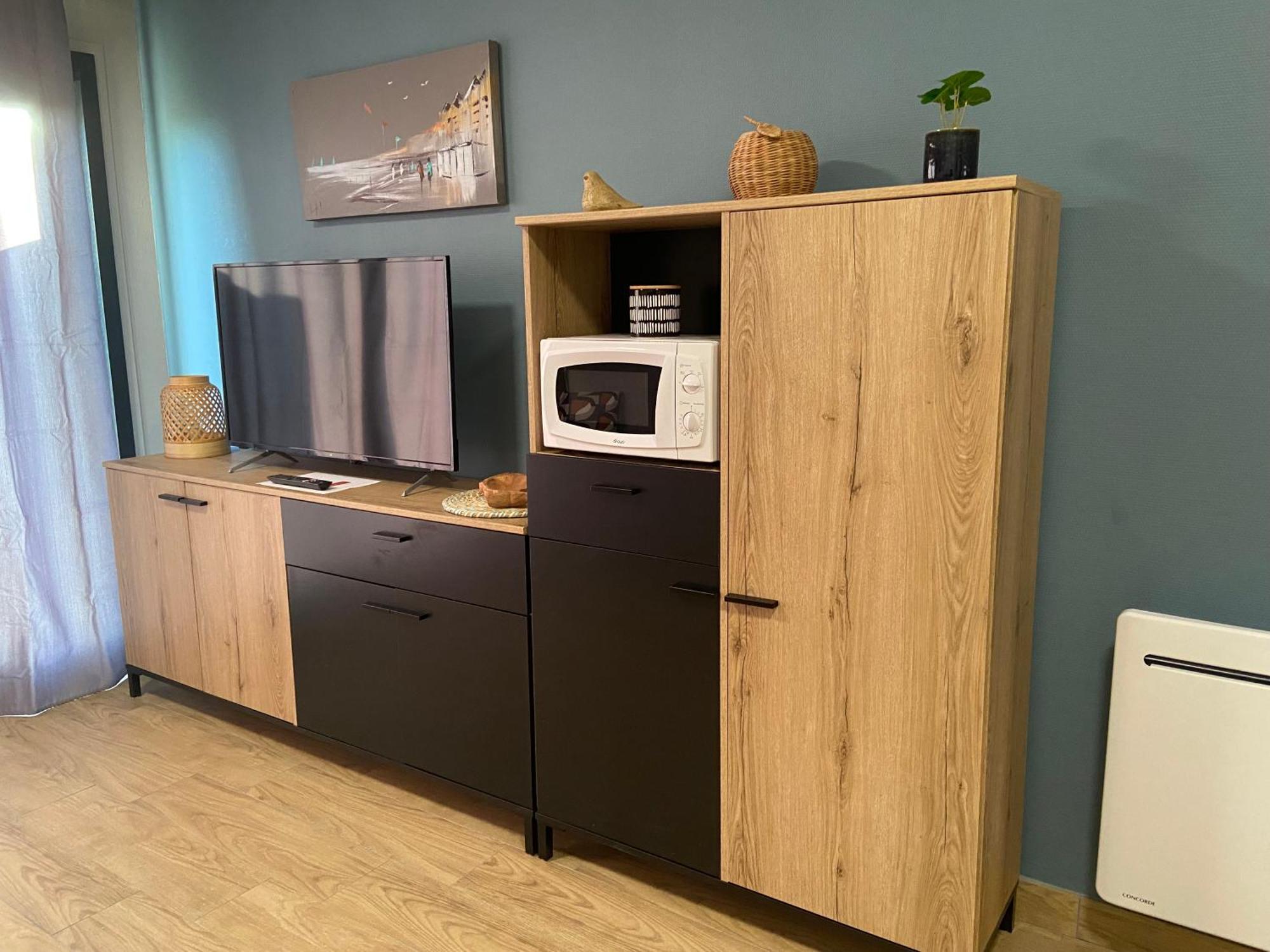 Brise De Mer Sur La Naturelle, Studio A Wimereux , Parking Ngoại thất bức ảnh