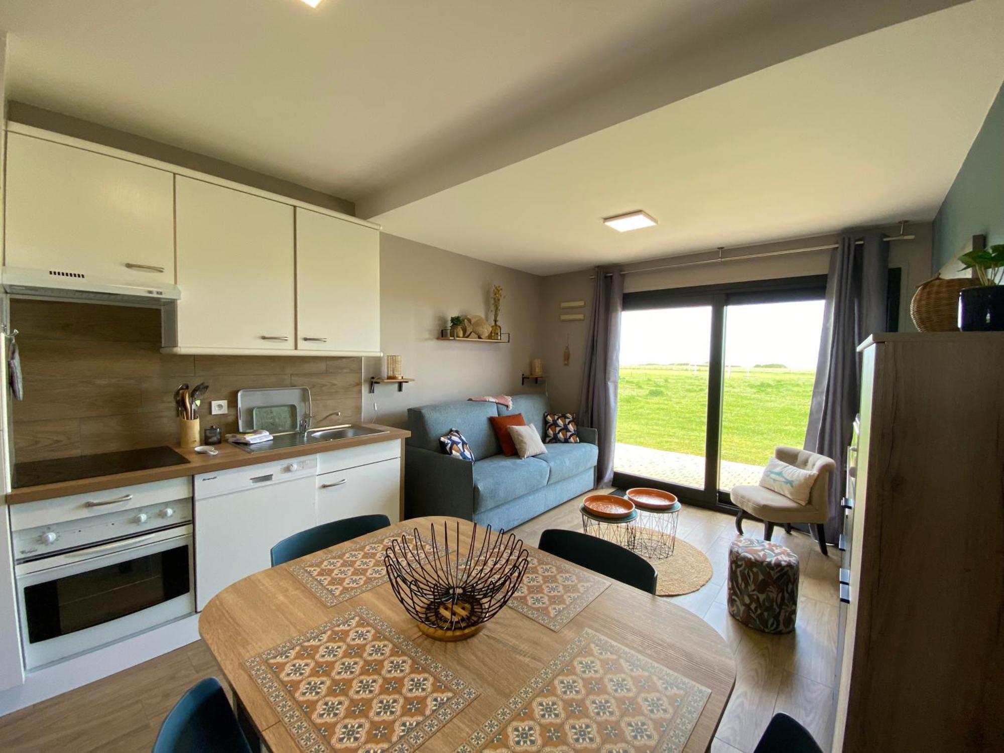 Brise De Mer Sur La Naturelle, Studio A Wimereux , Parking Ngoại thất bức ảnh